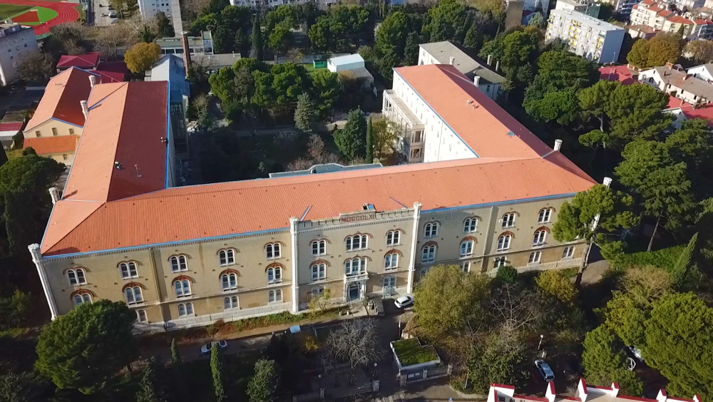 Iz medija o selidbi i početku nove ak. god. u novom Kampusu